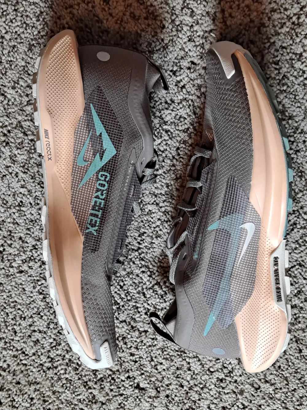 Nike Pegasus Trail 5 GORE-TEX Mink Brown Women's Size 10 - Picture 4 of 10